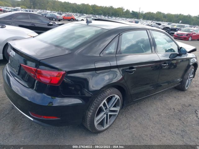 Photo 3 VIN: WAUAUGFF6H1051812 - AUDI A3 