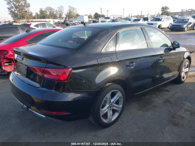 Photo 3 VIN: WAUAUGFF6J1023529 - AUDI A3 