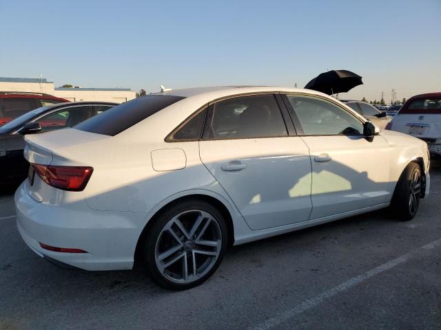 Photo 2 VIN: WAUAUGFF6J1042212 - AUDI A3 