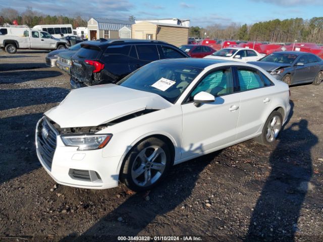 Photo 1 VIN: WAUAUGFF7J1030991 - AUDI A3 