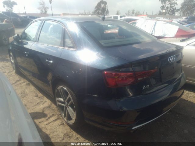 Photo 2 VIN: WAUAUGFF7J1041070 - AUDI A3 SEDAN 