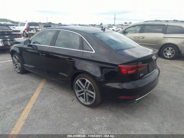 Photo 2 VIN: WAUAUGFF7K1012038 - AUDI A3 SEDAN 