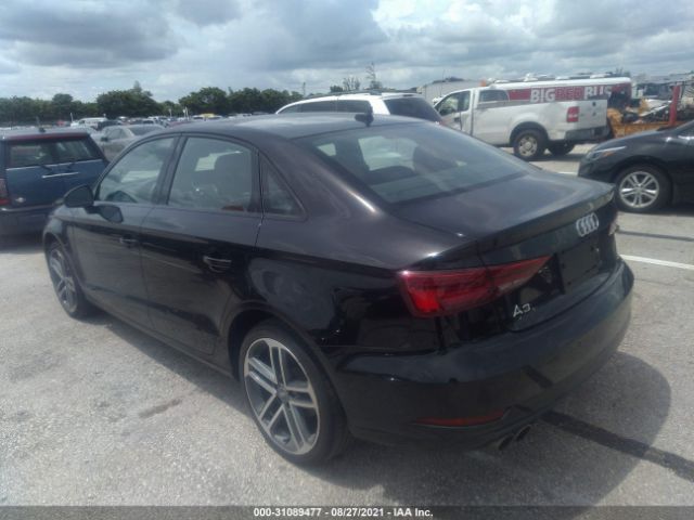 Photo 2 VIN: WAUAUGFF7LA097738 - AUDI A3 SEDAN 