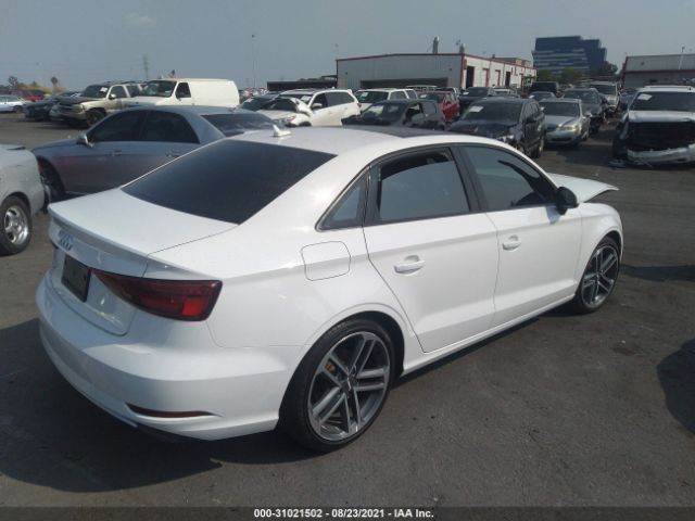 Photo 3 VIN: WAUAUGFF8J1071968 - AUDI A3 SEDAN 