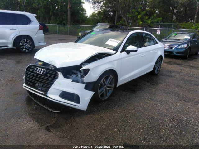 Photo 1 VIN: WAUAUGFF8LA018240 - AUDI A3 SEDAN 