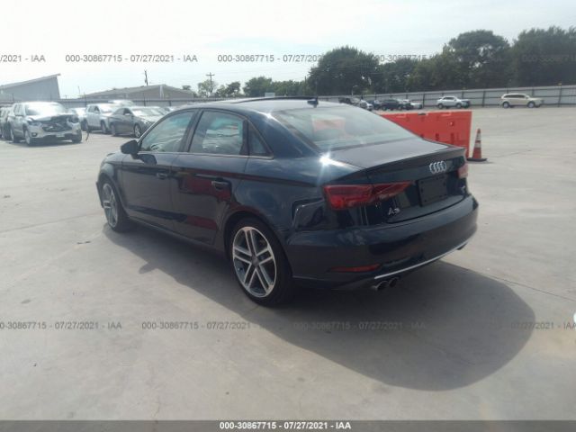 Photo 2 VIN: WAUAUGFF9H1028329 - AUDI A3 SEDAN 