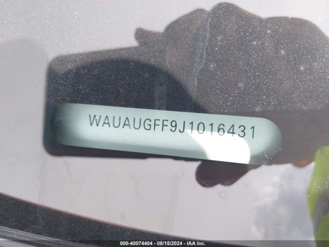 Photo 8 VIN: WAUAUGFF9J1016431 - AUDI A3 