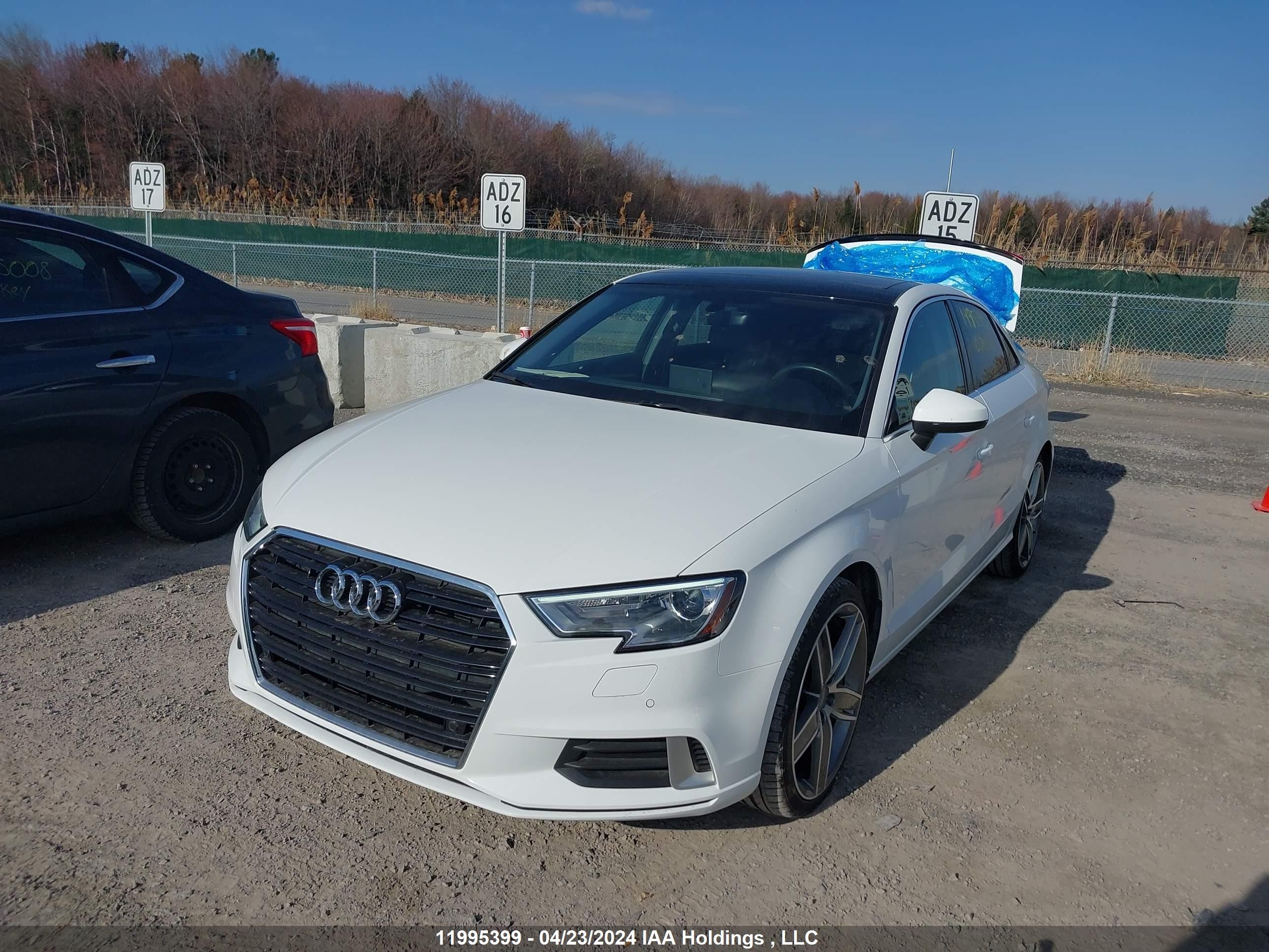 Photo 1 VIN: WAUAUGFF9J1067427 - AUDI A3 