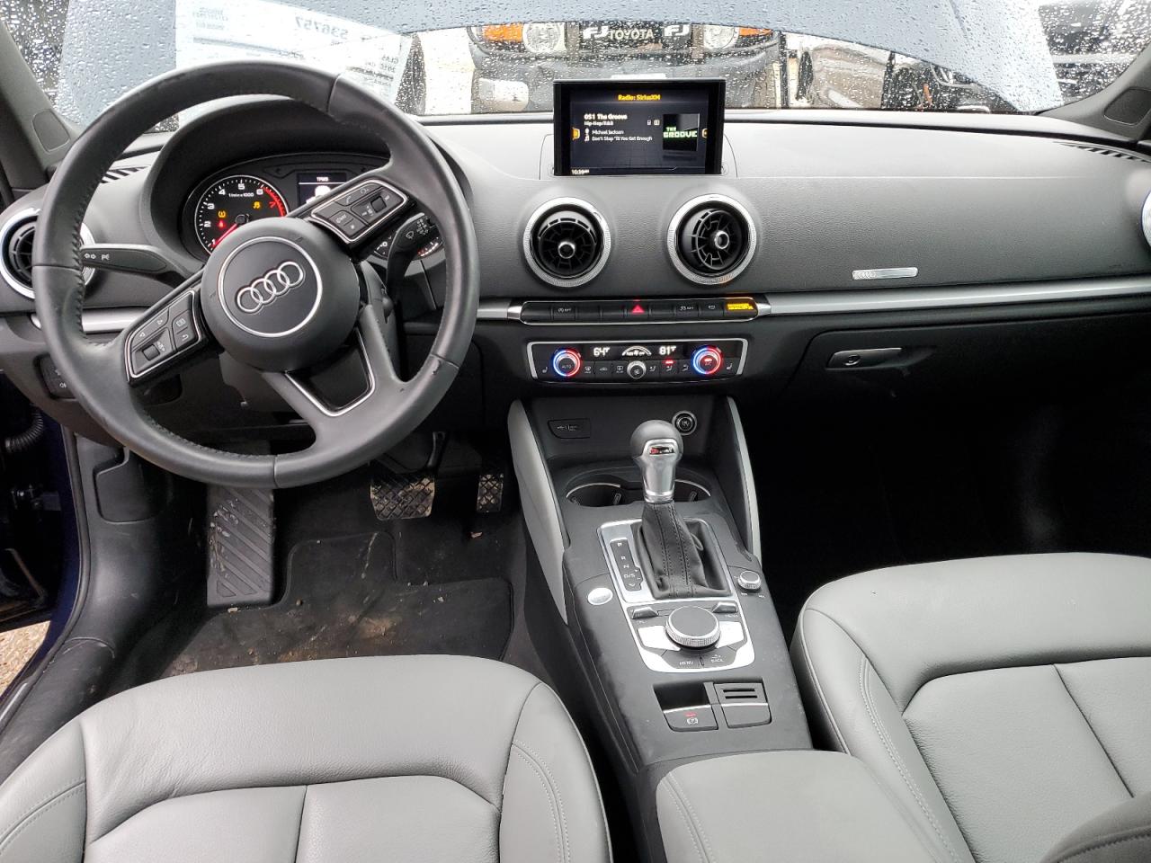 Photo 7 VIN: WAUAUGFFXJ1029740 - AUDI A3 