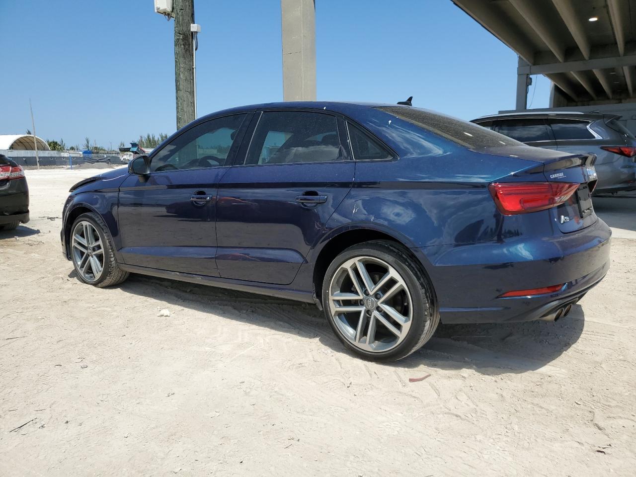 Photo 1 VIN: WAUAUGFFXLA100714 - AUDI A3 