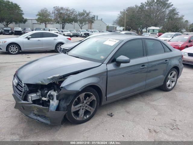 Photo 1 VIN: WAUAUHFF6J1033600 - AUDI A3 