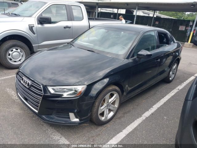 Photo 1 VIN: WAUAUHFF6J1071621 - AUDI A3 