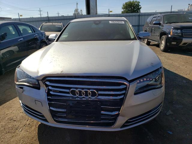 Photo 4 VIN: WAUAVAFD3CN037540 - AUDI A8 