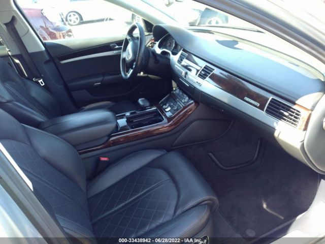 Photo 4 VIN: WAUAVAFD4CN038387 - AUDI A8 