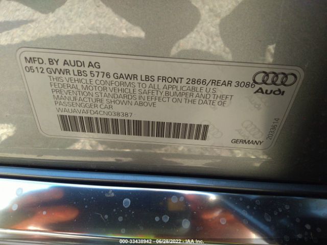 Photo 8 VIN: WAUAVAFD4CN038387 - AUDI A8 