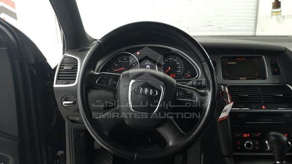 Photo 13 VIN: WAUAVD4L6AD016339 - AUDI Q7 