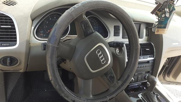 Photo 11 VIN: WAUAY54L19D024986 - AUDI Q7 