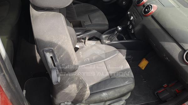 Photo 18 VIN: WAUAYA8X6BB069736 - AUDI A1 