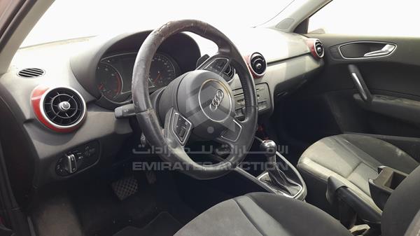 Photo 9 VIN: WAUAYA8X6BB069736 - AUDI A1 