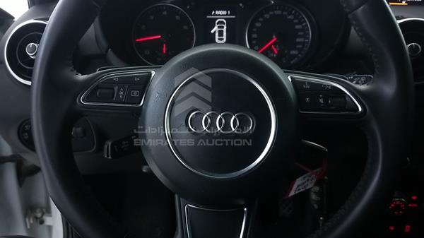 Photo 13 VIN: WAUAYAFT0EB000142 - AUDI A1 