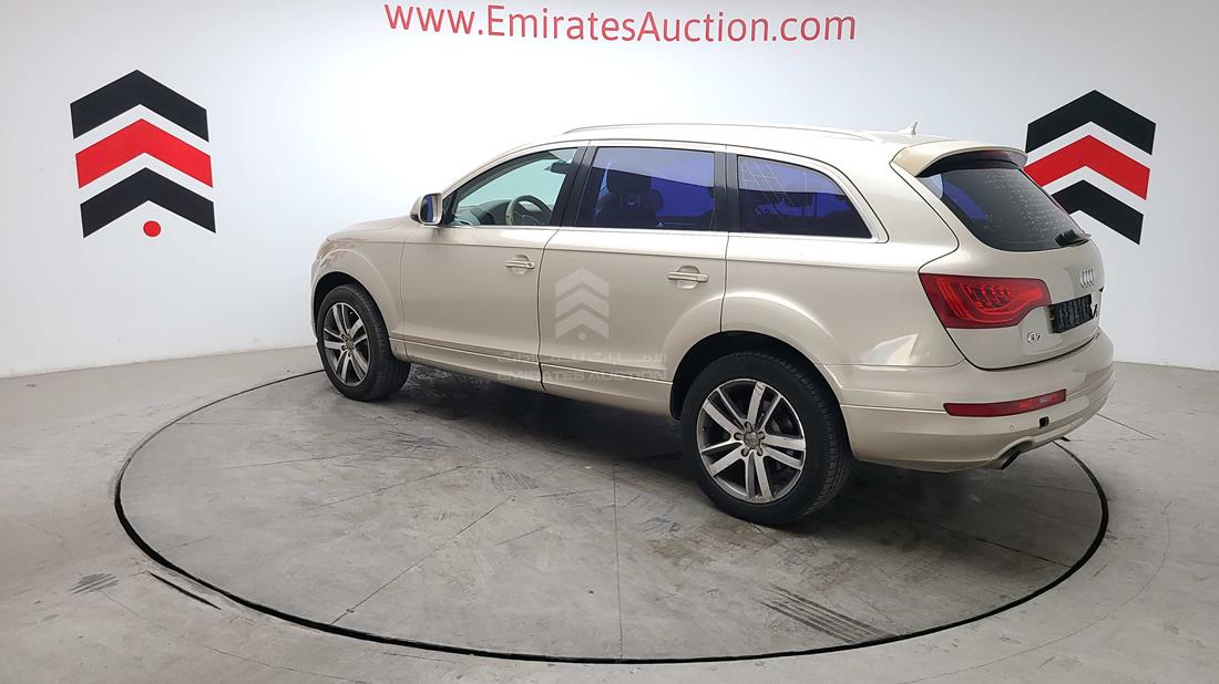 Photo 11 VIN: WAUAYD4L6AD007387 - AUDI Q7 