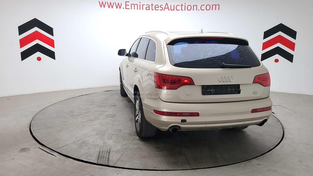 Photo 13 VIN: WAUAYD4L6AD007387 - AUDI Q7 