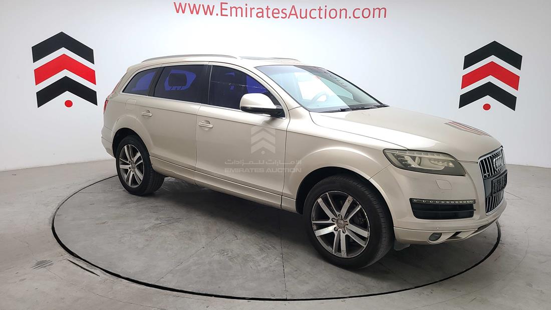 Photo 18 VIN: WAUAYD4L6AD007387 - AUDI Q7 