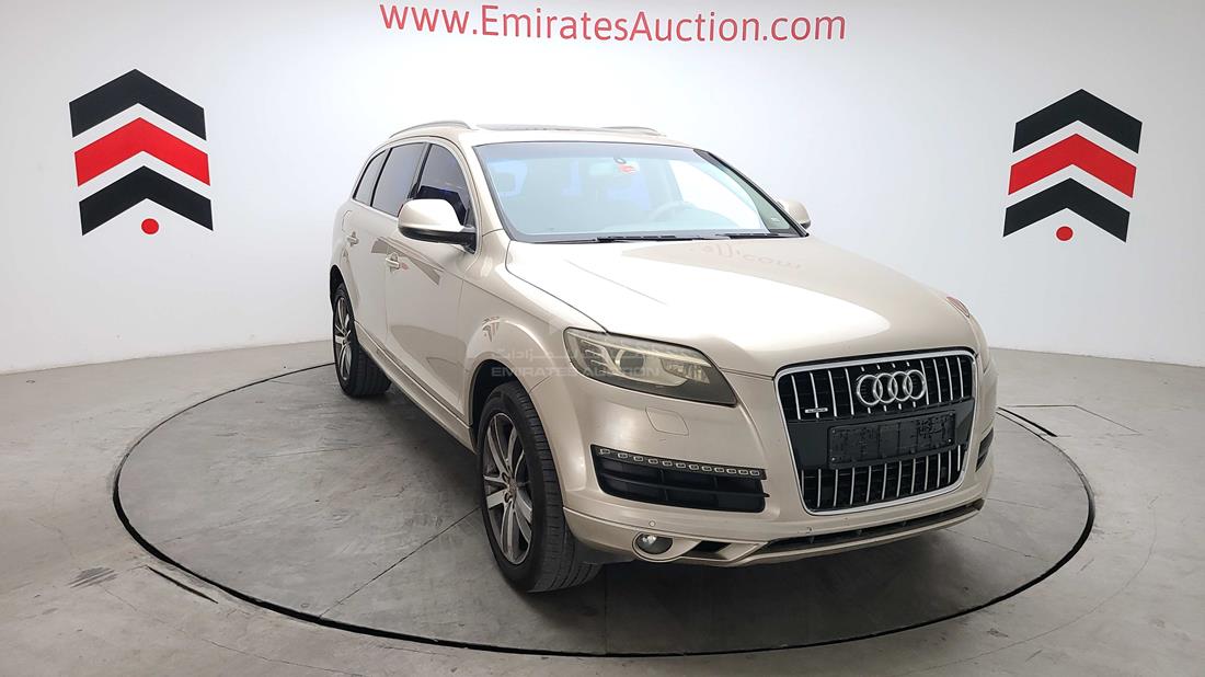 Photo 2 VIN: WAUAYD4L6AD007387 - AUDI Q7 