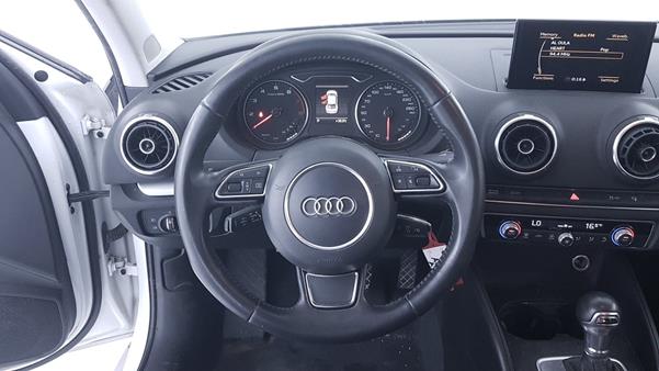 Photo 12 VIN: WAUAYJFF2G1066856 - AUDI A3 