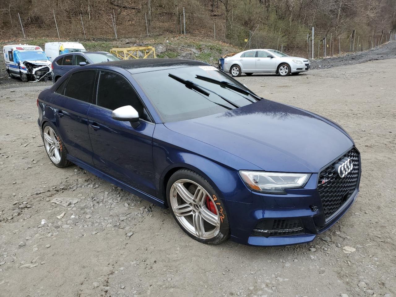 Photo 3 VIN: WAUB1GFF0H1024957 - AUDI S3 