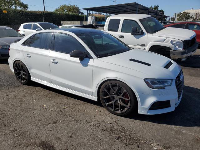 Photo 3 VIN: WAUB1GFF0J1009476 - AUDI S3 PREMIUM 