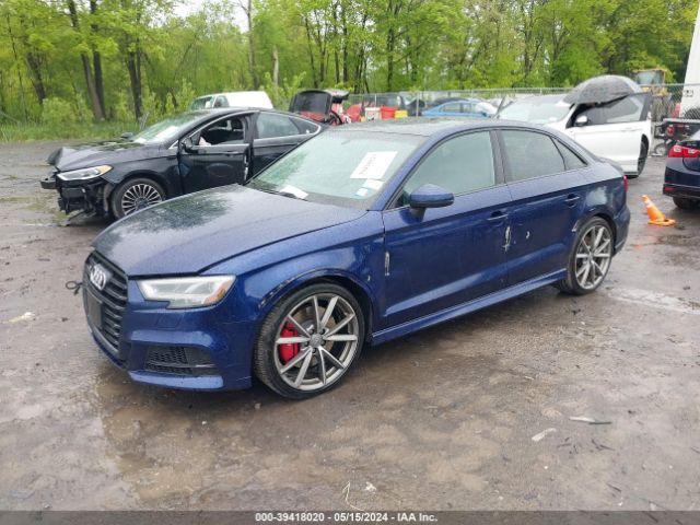 Photo 1 VIN: WAUB1GFF1J1053678 - AUDI S3 