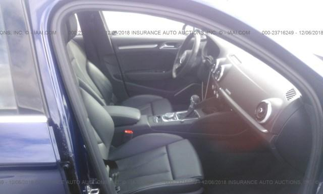 Photo 4 VIN: WAUB1GFF3J1028295 - AUDI S3 