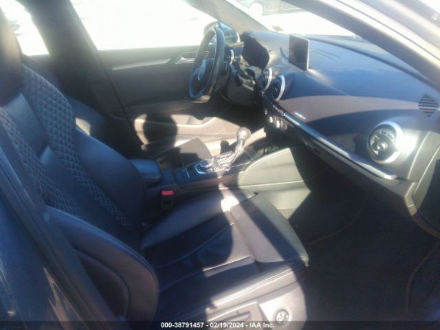 Photo 4 VIN: WAUB1GFF4H1047349 - AUDI S3 