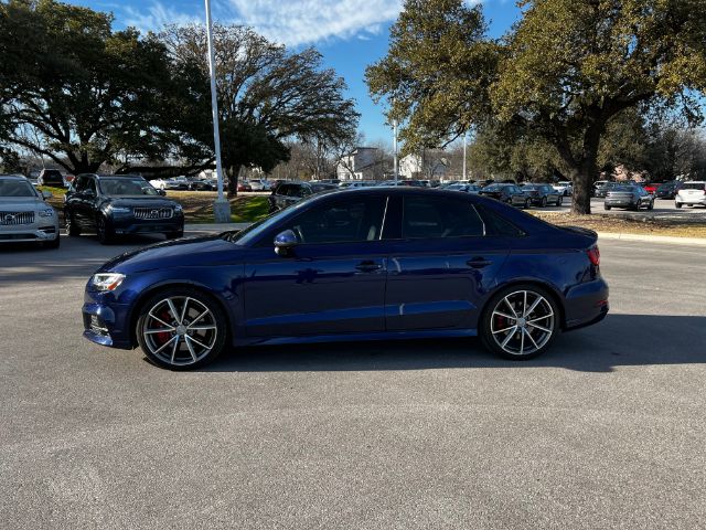 Photo 1 VIN: WAUB1GFF6J1002483 - AUDI S3 