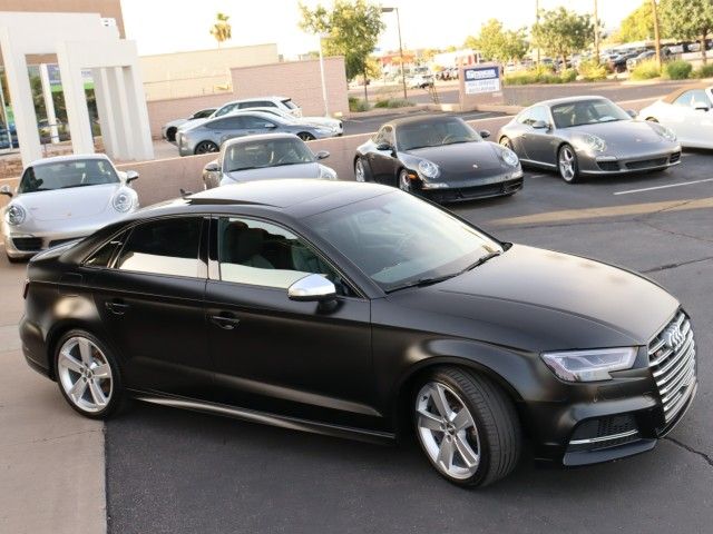 Photo 8 VIN: WAUB1GFF6J1052218 - AUDI S3 