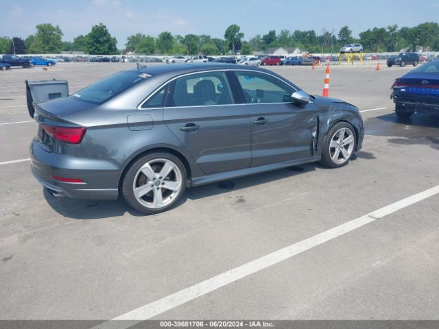 Photo 3 VIN: WAUB1GFF9J1056456 - AUDI S3 