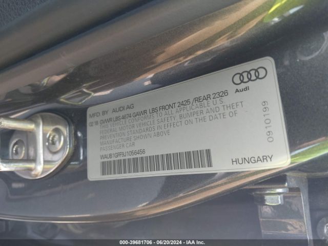 Photo 8 VIN: WAUB1GFF9J1056456 - AUDI S3 