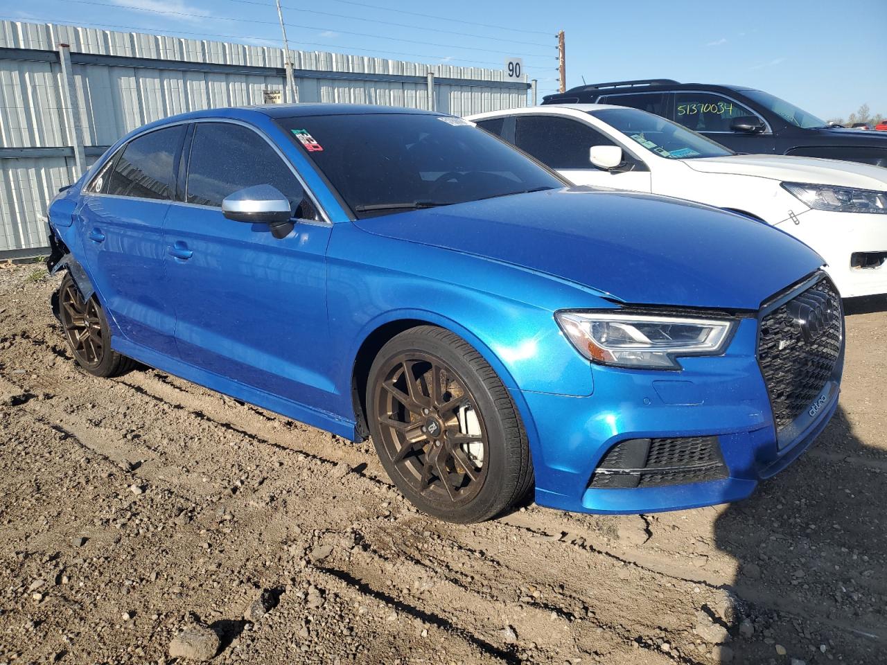 Photo 3 VIN: WAUB1HFF1H1051073 - AUDI S3 