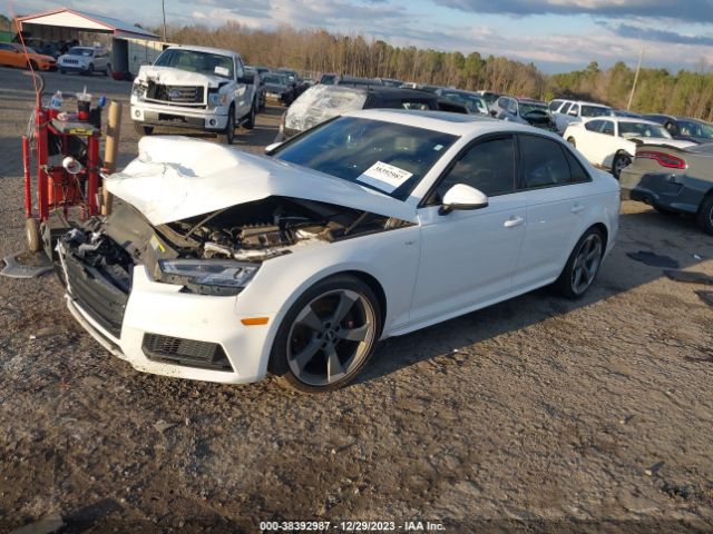 Photo 1 VIN: WAUB4AF40JA111377 - AUDI S4 