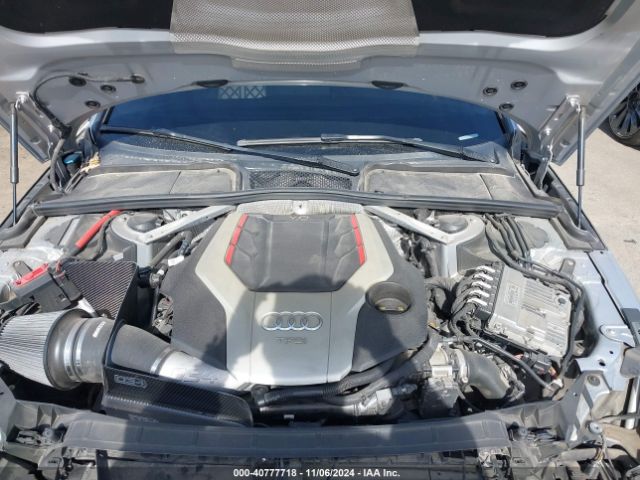 Photo 9 VIN: WAUB4AF45JA132600 - AUDI S4 