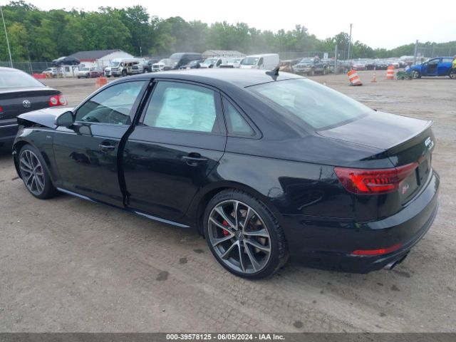 Photo 2 VIN: WAUB4AF46JA125543 - AUDI S4 