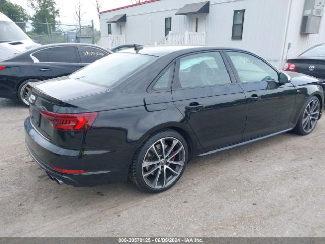 Photo 3 VIN: WAUB4AF46JA125543 - AUDI S4 