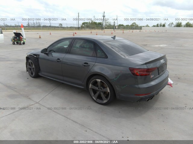 Photo 2 VIN: WAUB4AF47KA096037 - AUDI S4 