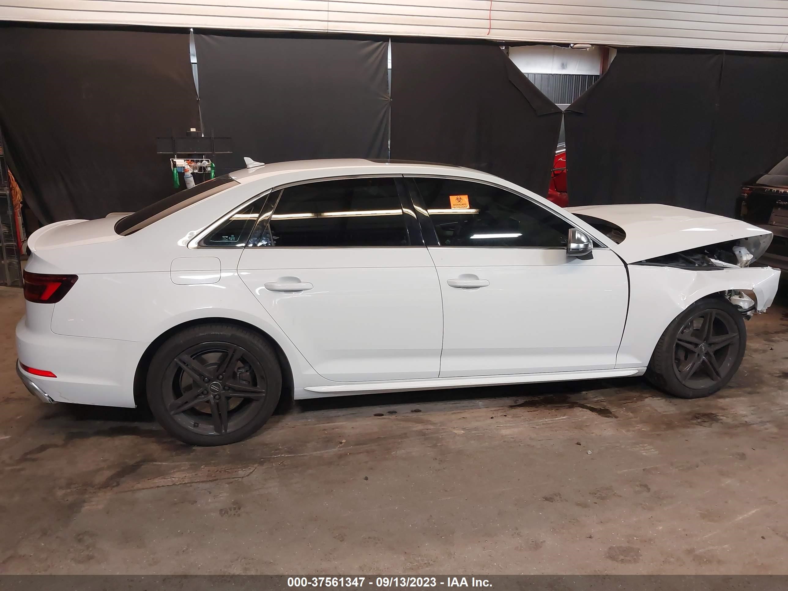 Photo 13 VIN: WAUB4AF48KA004708 - AUDI S4 