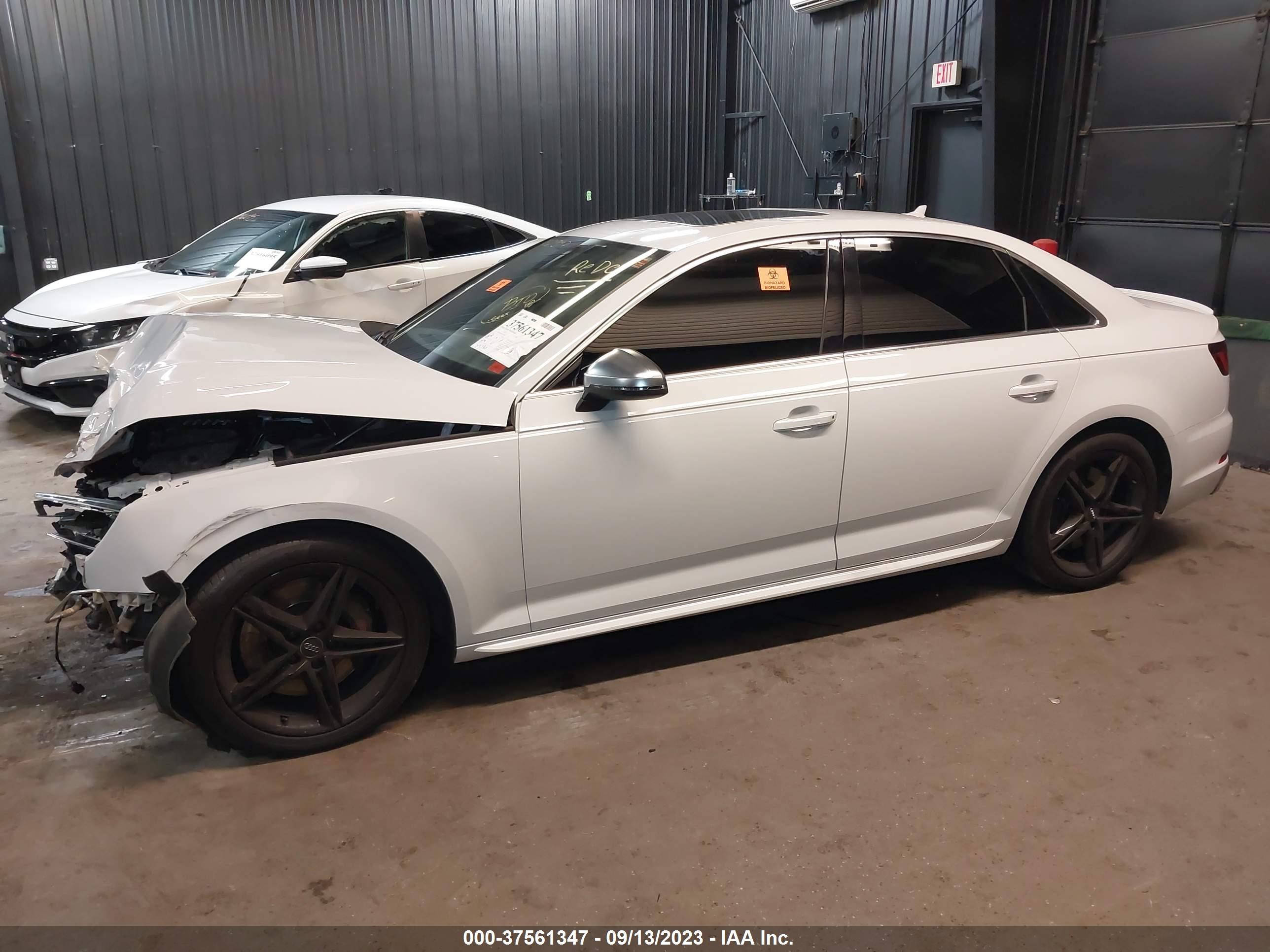 Photo 14 VIN: WAUB4AF48KA004708 - AUDI S4 