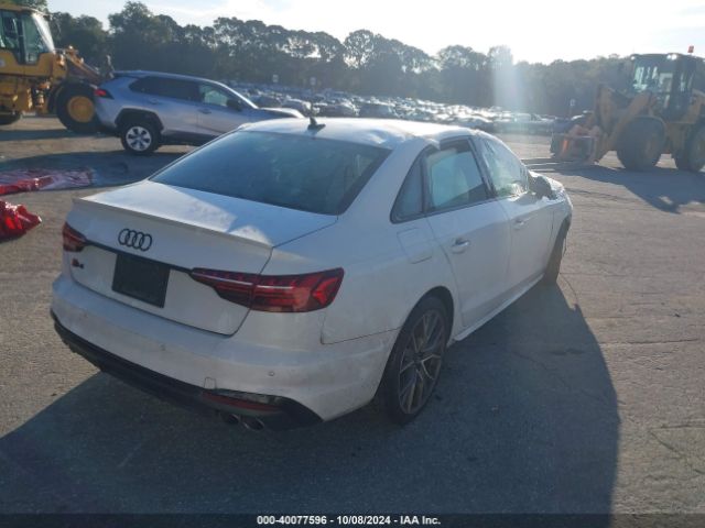 Photo 3 VIN: WAUB4AF48NA032142 - AUDI S4 