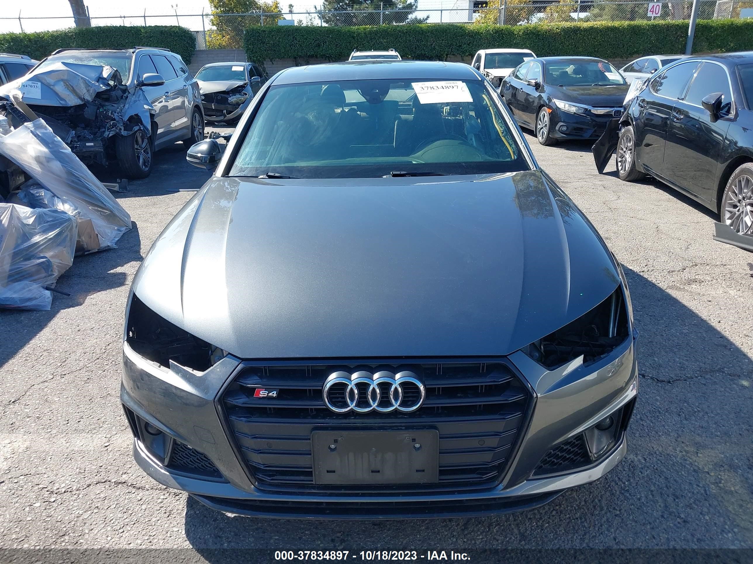 Photo 12 VIN: WAUB4AF49KA025812 - AUDI S4 