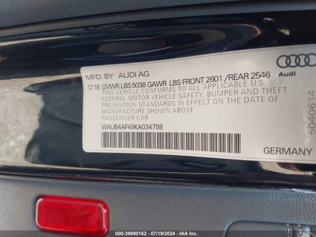 Photo 8 VIN: WAUB4AF49KA034798 - AUDI S4 