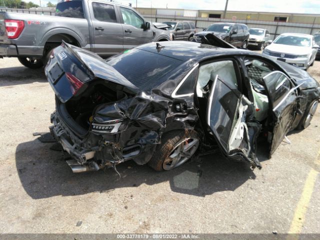 Photo 3 VIN: WAUB4AF4XJA146640 - AUDI S4 